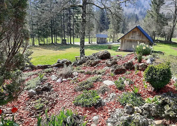 Pocitniska Hisa Eros *